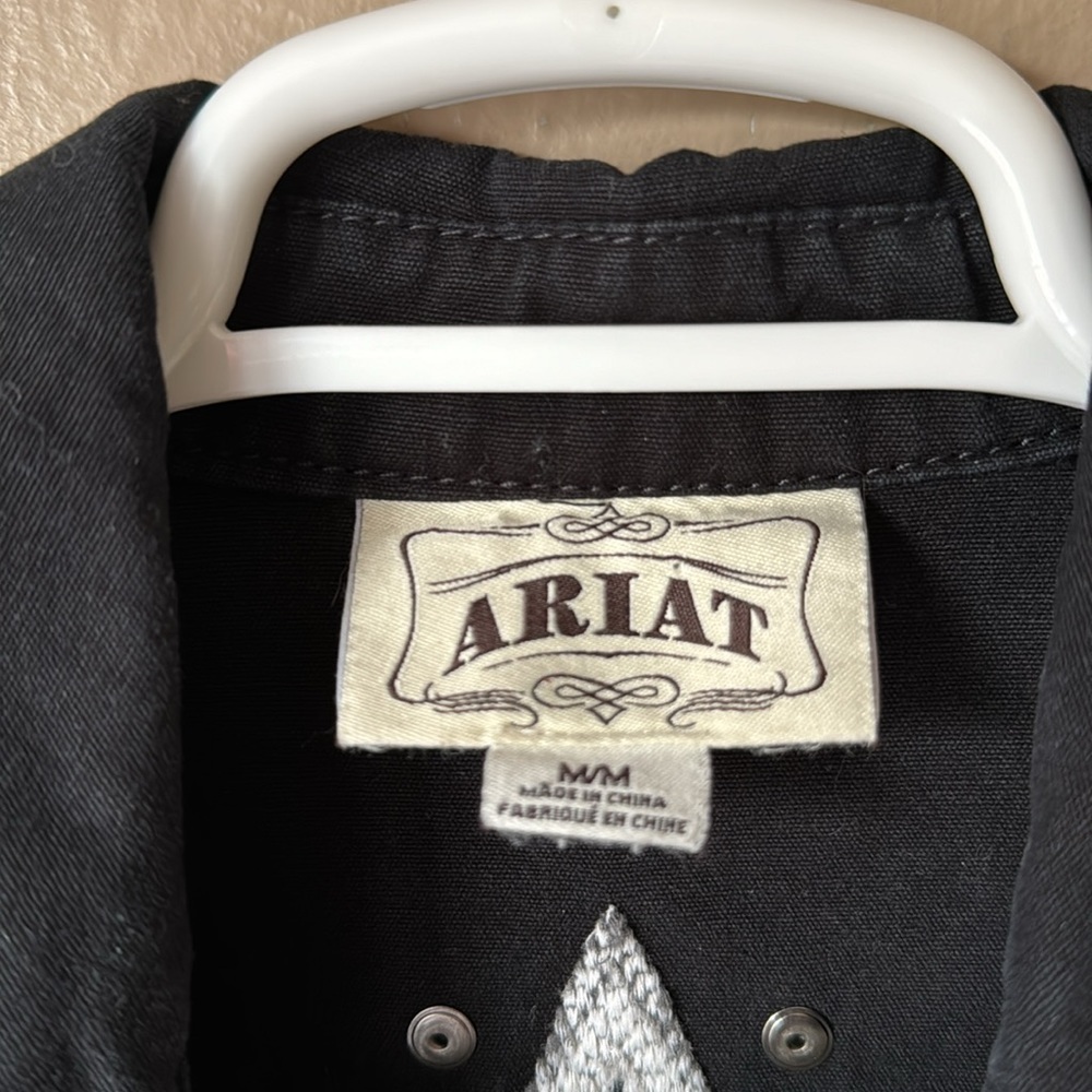Ariat Embroidered Back Lightweight Jacket Size Me… - image 4